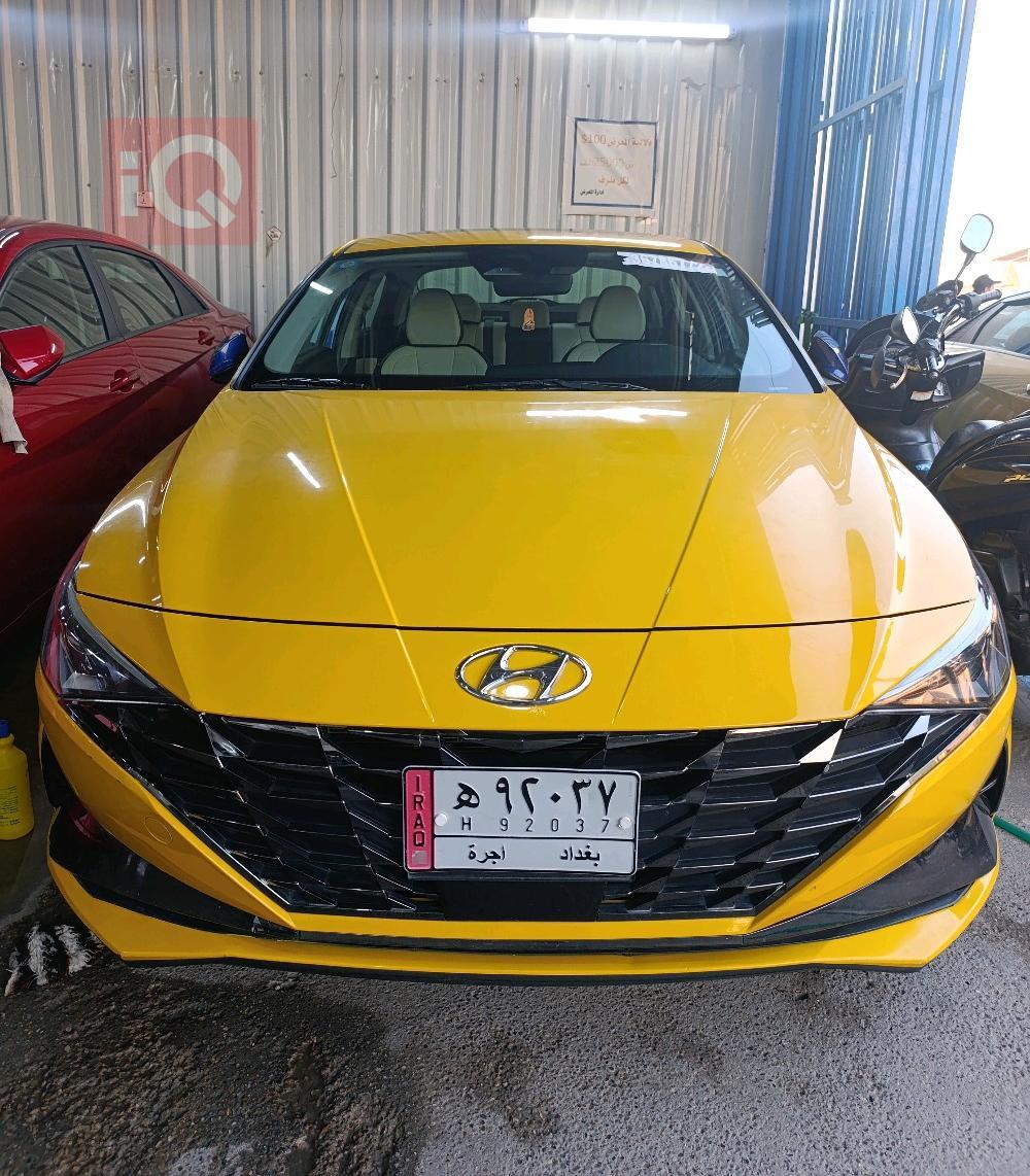 Hyundai Elantra